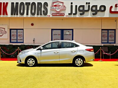 2022 Toyota Yaris S 1.5L ENGINE Clean Title Perfect Condition Silver Beige