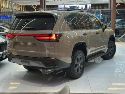 2025 Lexus LX 700h Brand New LX700h Overtrail Brown Black