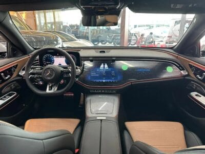 2025 Mercedes-Benz E 53 AMG E53 AMG Hybrid 4matic+ Grey Brown