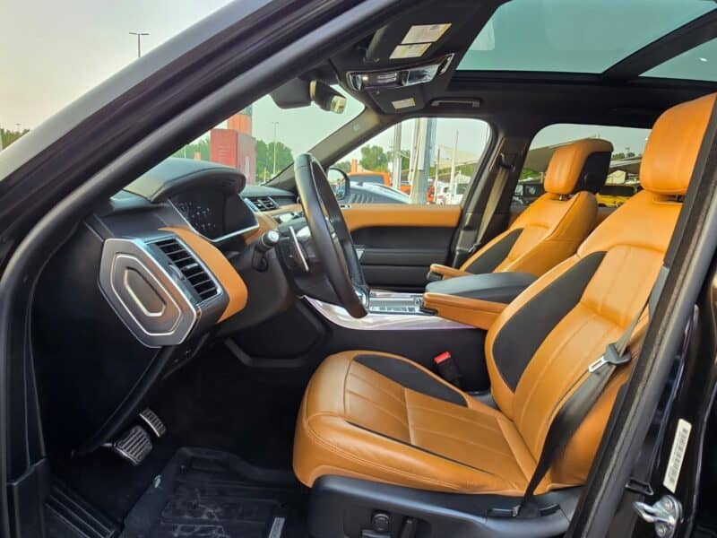2019 Land Rover Range Rover Sport V8 Supercharged 5.0 litres V8 Engine Black Tan