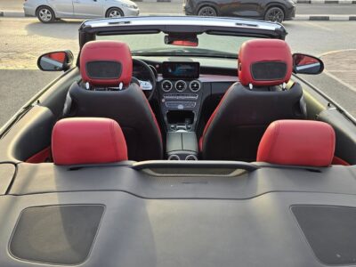 2019 Mercedes-Benz C300 Convertible 2.0 litres 4 cylinders Engine Black Red