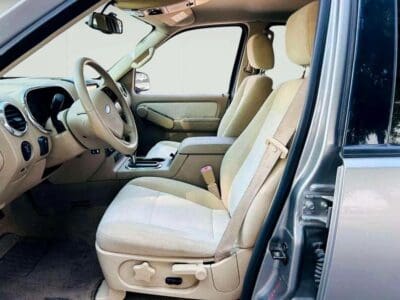2008 Ford Explorer XLT Ford Explorer XLT Neat and Clean Car Gold Beige