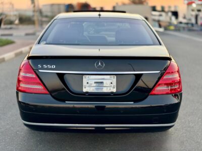 2006 Mercedes-Benz S 550 5.5 Liters 8 Cylinders V8 Engine Black