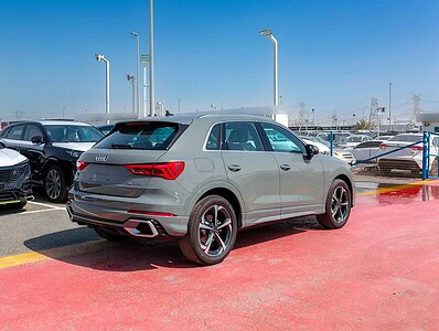 2025 Audi Q3 35 TFSI S-Line 1.5 Turbo TFSI 4 Cylinder Grey Black