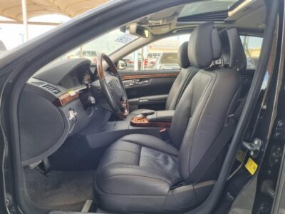 2007 Mercedes-Benz S 550 5.5 Liters 8 Cylinders V8 Engine BLACK