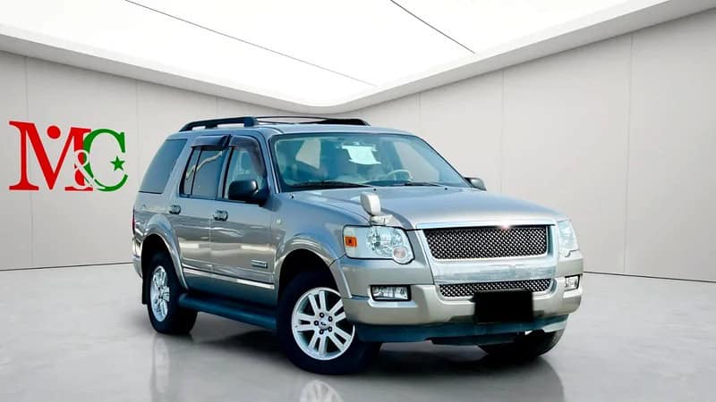 2008 Ford Explorer XLT Ford Explorer XLT Neat and Clean Car Gold Beige
