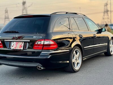 2005 Mercedes-Benz E 320 3.2 Liters V6 Engine Black