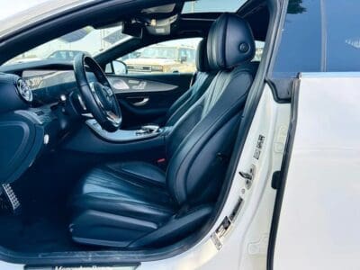 2019 Mercedes-Benz CLS-Class CLS 450 4Matic Neat and Clean Car White Black
