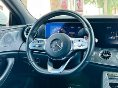 2019 Mercedes-Benz CLS-Class CLS 450 4Matic Neat and Clean Car White Black