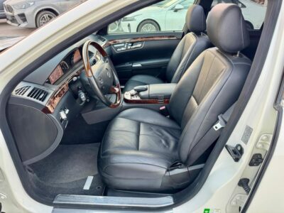 2006 Mercedes-Benz S 350 3.5-liter V6 Engine White Black