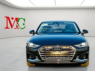 2021 Audi A4 40 TFSI 4 Cylinder Engine SUPER CLEAN CAR Grey Black