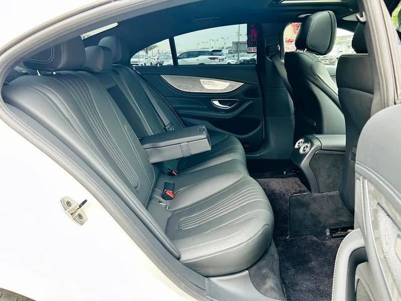 2019 Mercedes-Benz CLS-Class CLS 450 4Matic SUPER CLEAN CAR White Black