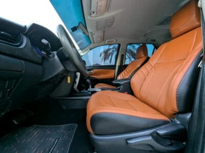 2020 Toyota Fortuner EXR 4X4 V4 2.7L GCC EXCELLENT CONDITION Black Brown