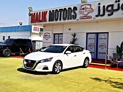 2022 Nissan Altima S 4 Cylinder Engine White Beige