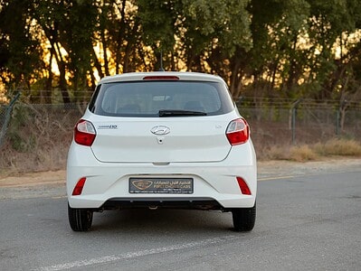 2023 Hyundai Grand i10 Smart 1.2L 4 Cylinder Engine GCC White Grey