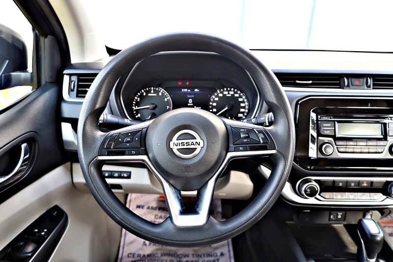 2022 Nissan Xterra SE 4 Cylinder Engine SUV GCC Specs Grey Beige