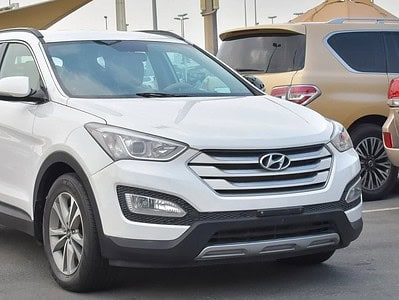 2016 Hyundai Santa Fe 4WD SUV Petrol GCC Specs White Beige