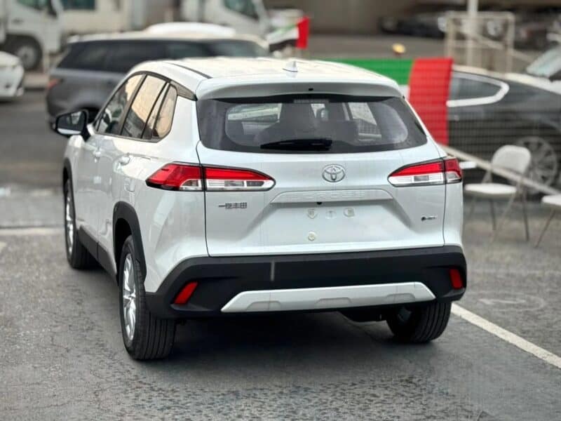 Toyota Corolla Cross Facelift 2.0L HEV FWD 2025 White Black