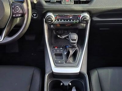 2023 Toyota RAV 4 2.5 litre 4 Cylinder Hybrid 4x2 Full Option Black SUV