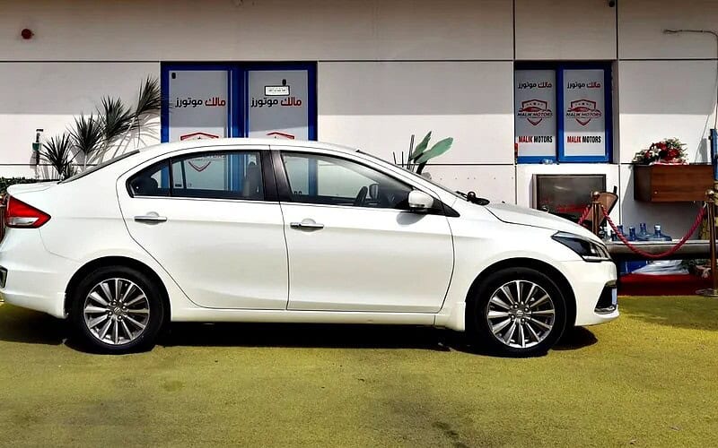 2023 Suzuki Ciaz Standard 4 Cylinder Engine Sedan GCC Specs White Beige