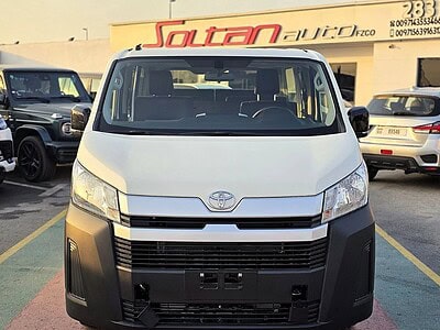 2025 Toyota Hiace Std Roof Newshape 2.8l Diesel MT White Grey