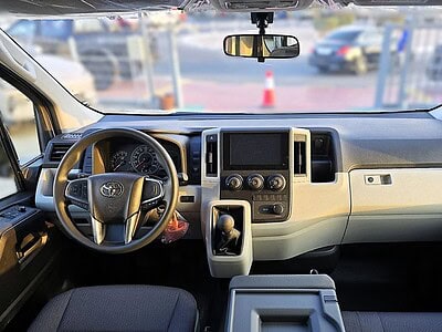 2025 Toyota Hiace Std Roof Newshape 2.8l Diesel MT White Grey