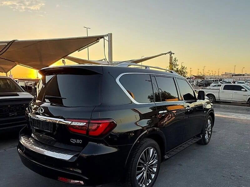 2018 Infiniti QX80 Excellence 5.6 litre 8 Cylinder Engine Petrol Black