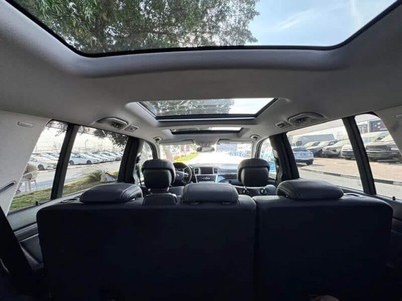 2014 Mercedes-Benz GL-Class GL 550 8 Cylinder CLEAN CAR Silver Black