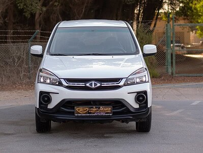 2020 CMC Z7 Standard 4 Cylinder Engine FWD GCC Specs White Black