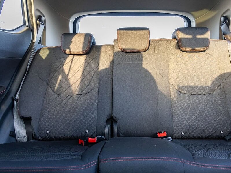 Chevrolet Groove Premier 1.5L 2024 GCC Full Option Silver Black
