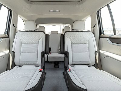 GMC Acadia GMC Acadia Denali 2.5 litre 4 Cylinder AWD 2024 Blue White