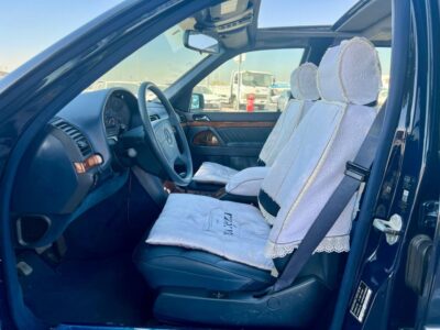 1992 Mercedes-Benz 500 SEL 5.0 liters 8 Cylinders Engine Blue Black