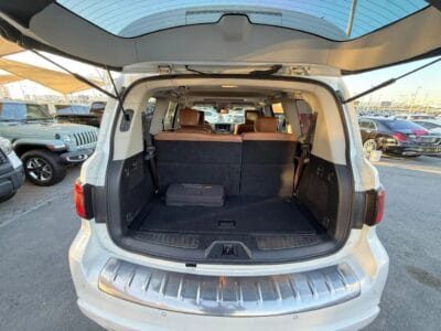 2020 Infiniti QX80 Excellence 5.6 litre 8 Cylinder Engine White Tan GCC Specs