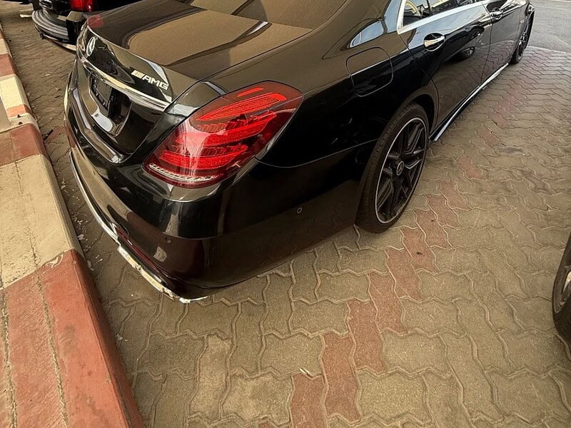 2017 Mercedes-Benz S 350 3.5 Litre 6 Cylinders Engine Black Beige