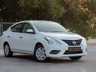 2023 Nissan Sunny SV 4 Cylinder Engine GCC Specs White Beige