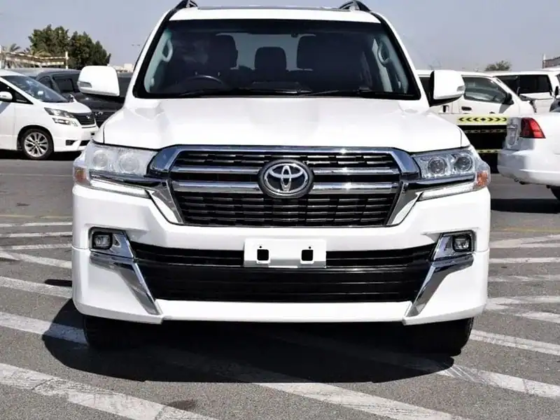 2017 Toyota Land Cruiser 4.5 litre 8 Cylinder Engine RHD White Grey