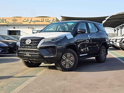 2025 Toyota Fortuner G 2.7 litre V4 Engine PETROL Grey Black