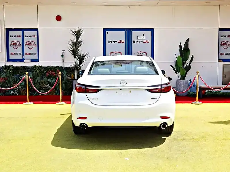 2022 Mazda 6 S Grade 4 Cylinder Engine White Beige GCC Specs