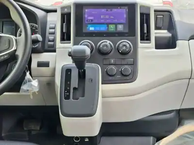 2025 Toyota Hiace DX PASSENGER 3.5L V6 AUTOMATIC White Grey