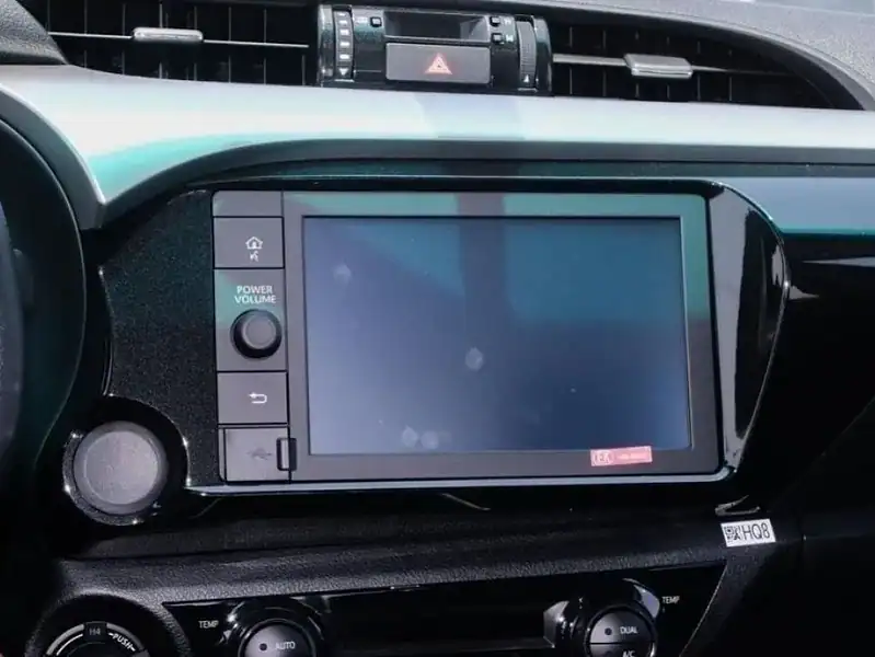 2025 Toyota Hilux 2.4L Diesel MT 4 Cylinder Engine White Black