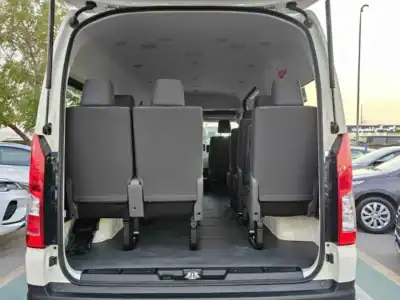 2025 Toyota Hiace DX PASSENGER 3.5L V6 AUTOMATIC White Grey