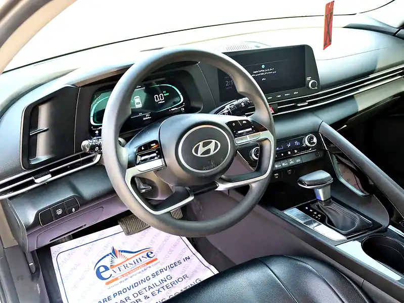 2024 Hyundai Elantra Other 4 Cylinder Engine GCC Specs White Black