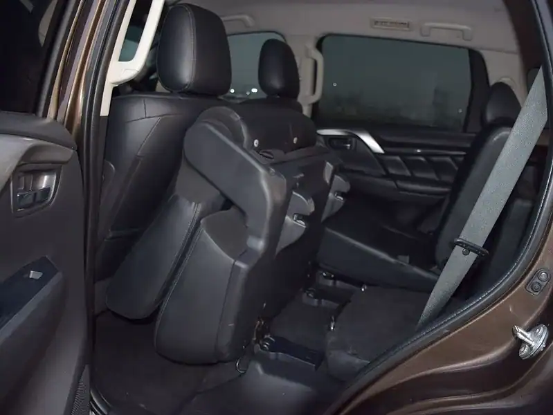 2019 Mitsubishi Pajero Sport Diesel 4x4 SUV Automatic Brown Black
