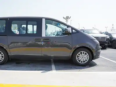 2025 Hyundai Staria 3.5 litre V6 Engine Petrol Grey Black Van