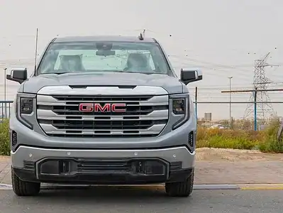 GMC Sierra 2025 GMC Sierra SLE V8 5.3L AT Petrol Single Cab Grey Beige