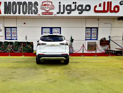 2023 Chevrolet Groove LT 4 Cylinders Engine Petrol GCC Specs White SUV
