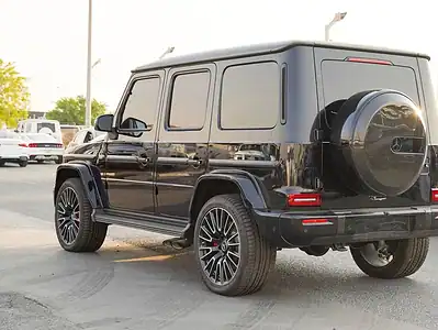 2025 Mercedes-Benz G 63 AMG 8 Cylinders Engine Black Red SUV