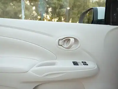 2024 Nissan Sunny SV 4 Cylinders Engine White Beige GCC Specs FWD