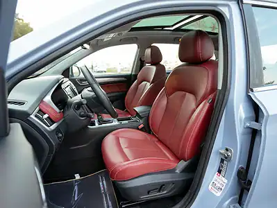 2022 MG RX5 Luxury 4 Cylinder Engine Silver Brown GCC Specs AWD