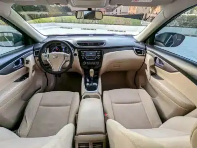 2015 Nissan X-Trail 4WD ID Option Premium Condition GCC Black Beige